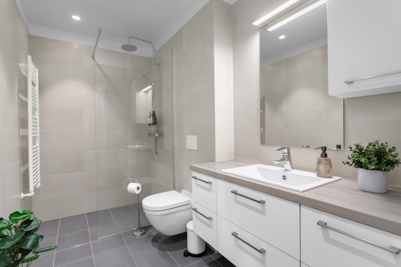 רייקיאוויק Tower Apartments מראה חיצוני תמונה