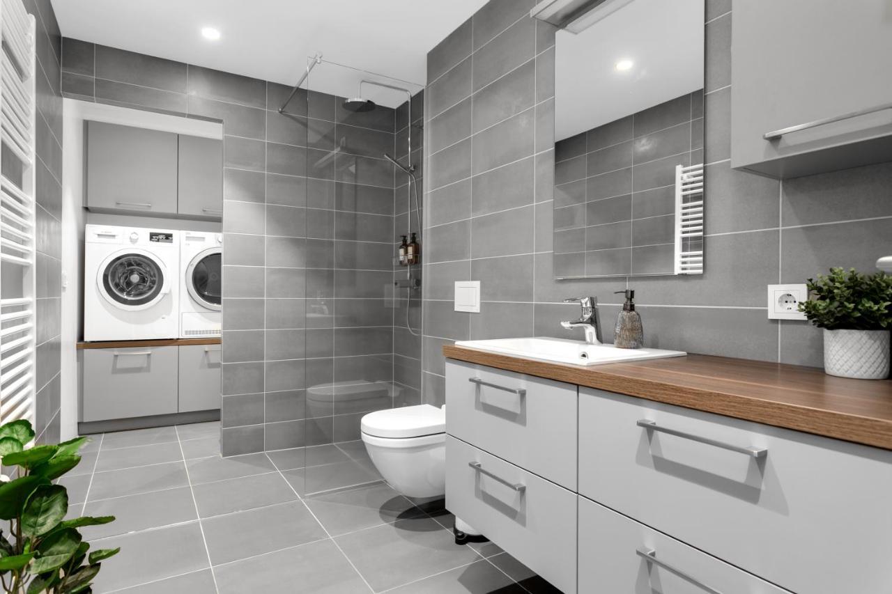 רייקיאוויק Tower Apartments מראה חיצוני תמונה